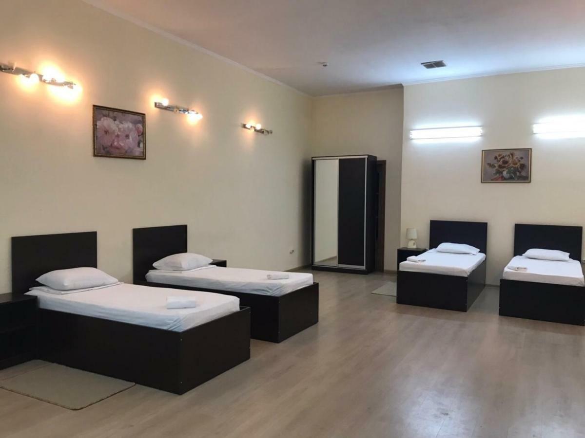 קייב Mini-Hotel Verhovina מראה חיצוני תמונה