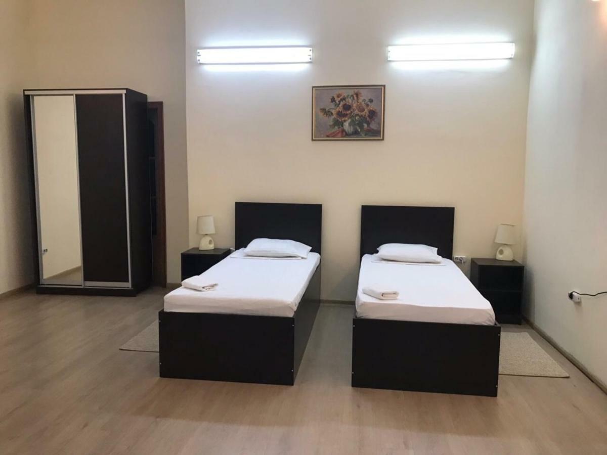 קייב Mini-Hotel Verhovina מראה חיצוני תמונה