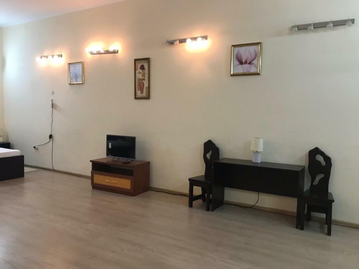 קייב Mini-Hotel Verhovina מראה חיצוני תמונה